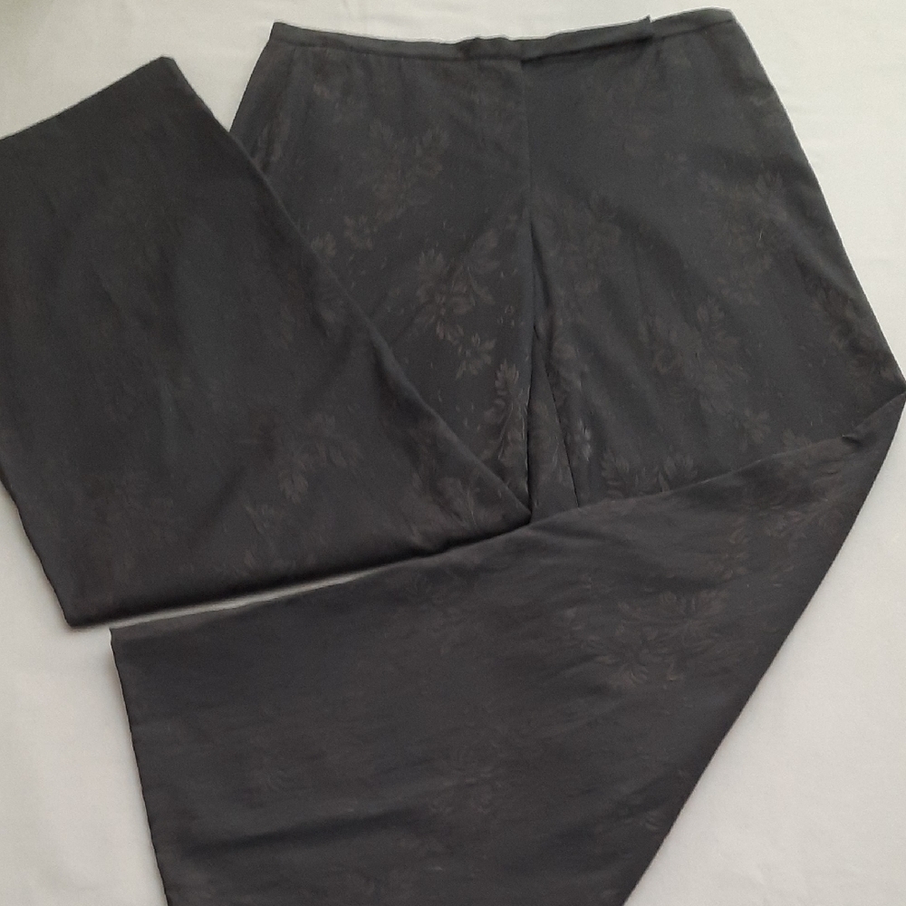 Elegant Black Floral Dress Pants for Women - Size 4